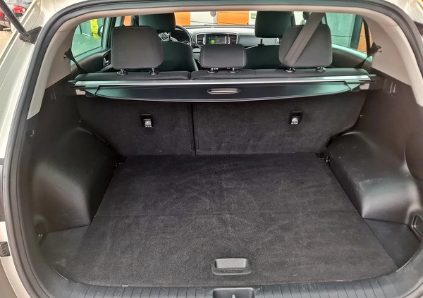 Kia Sportage cena 65999 przebieg: 137000, rok produkcji 2016 z Tuchów małe 326